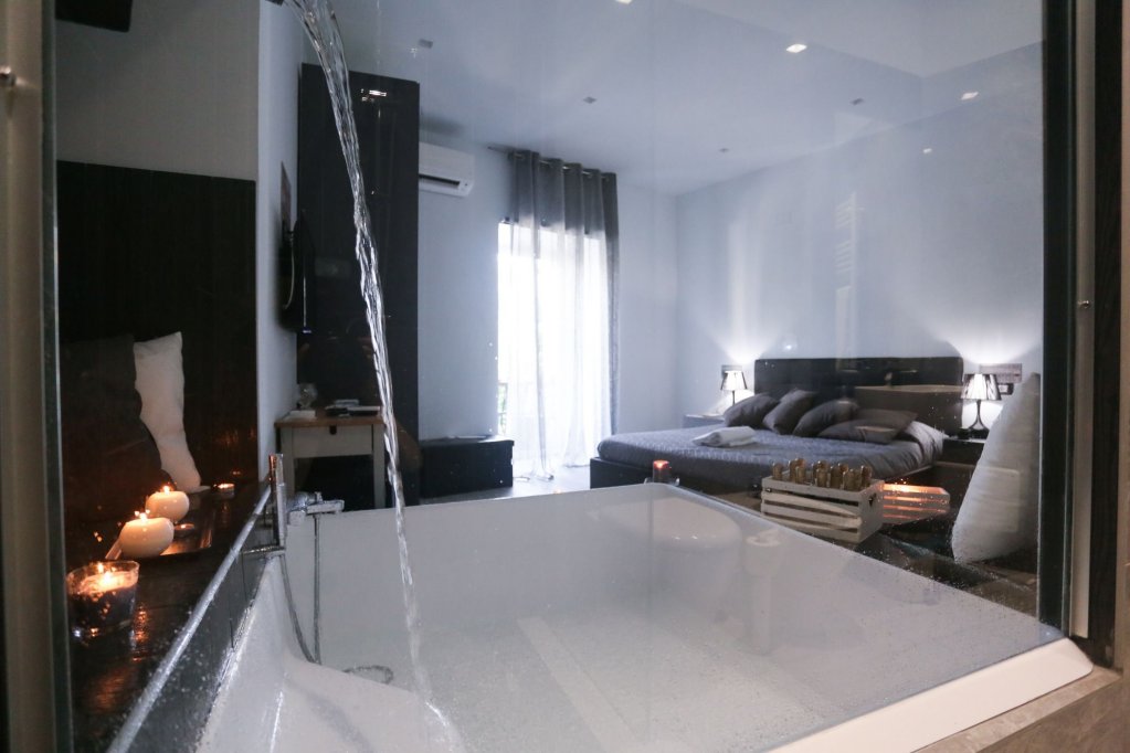 Фото Esposito Plaza - Rooms & Suite