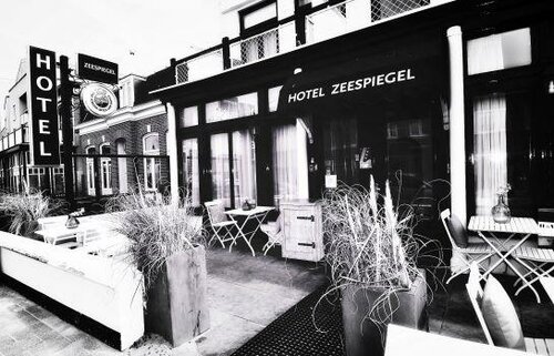 Гостиница Hotel Zeespiegel в Зандворте