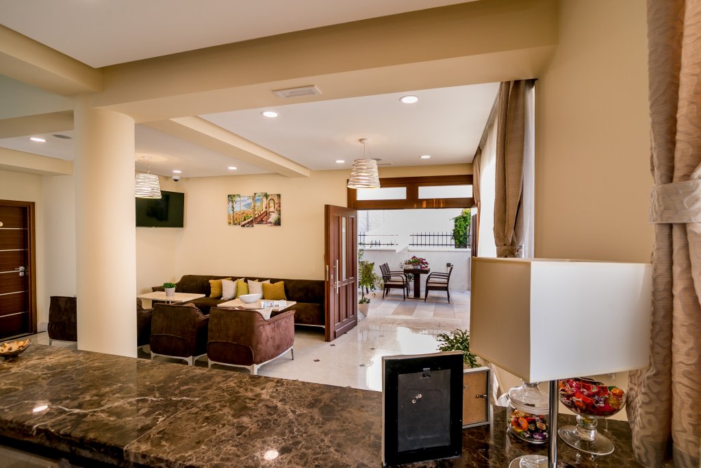 Фото Hedera Residences Kumbor