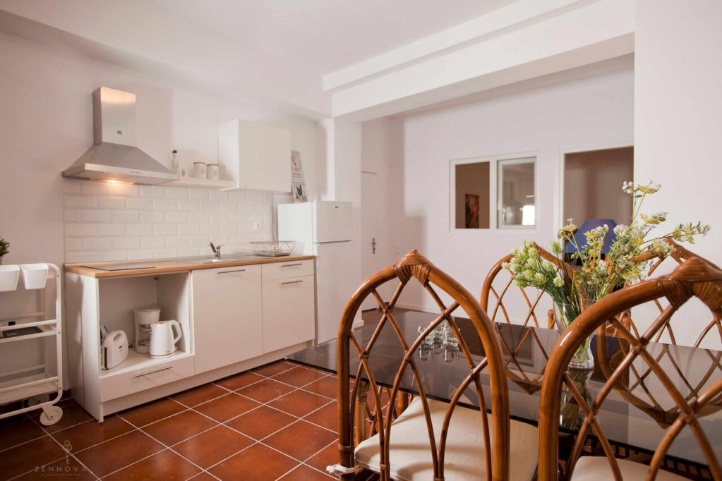 Фото Zennova 32 Kallithea Blue Paradise