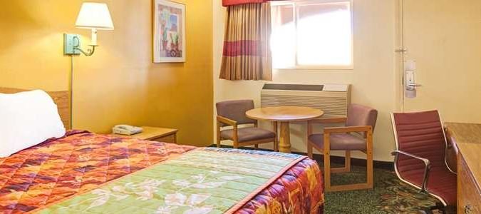 Фото Rodeway Inn Albuquerque Downtown on Rt 66