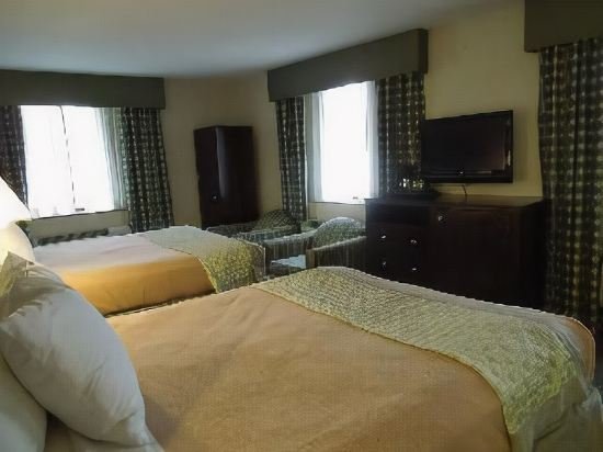 Фото Hillcrest Hotel Near Jfk Air Train