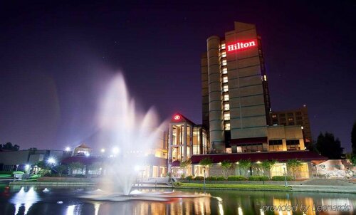 Гостиница Hilton At University Place
