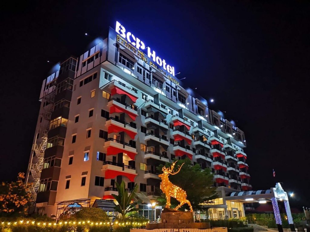 Фото отеля 1