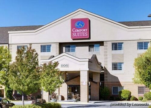 Внешний вид отеля Four Points by Sheraton Chicago Schaumburg в Шаумбурге, фото 3