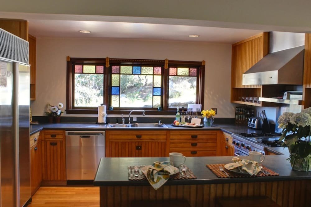 Фото 3573 Captain's Castle