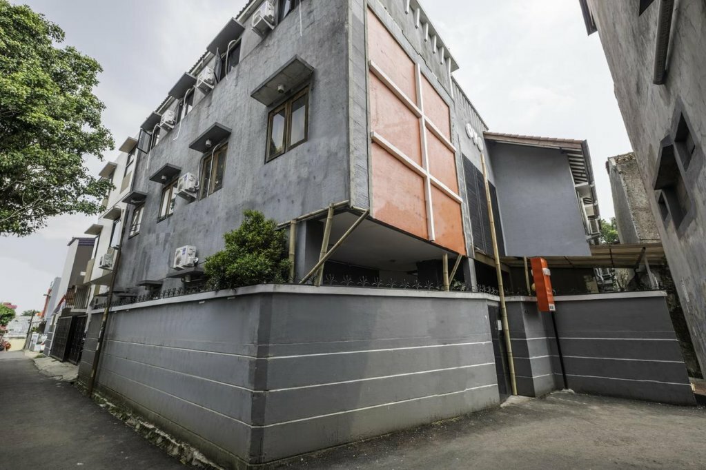 Hotel Oyo 1608 Feby Maisonatte, Bandung, photo