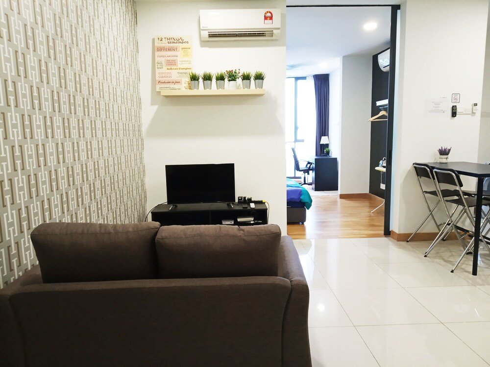 Фото Kl Gateway Luxury Apartment