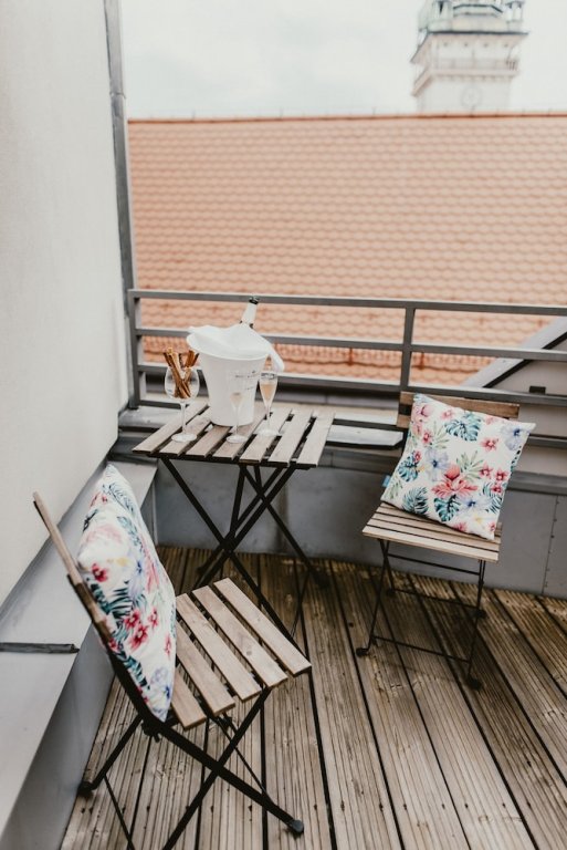 Фото Coco Chanel Boutique Apartment