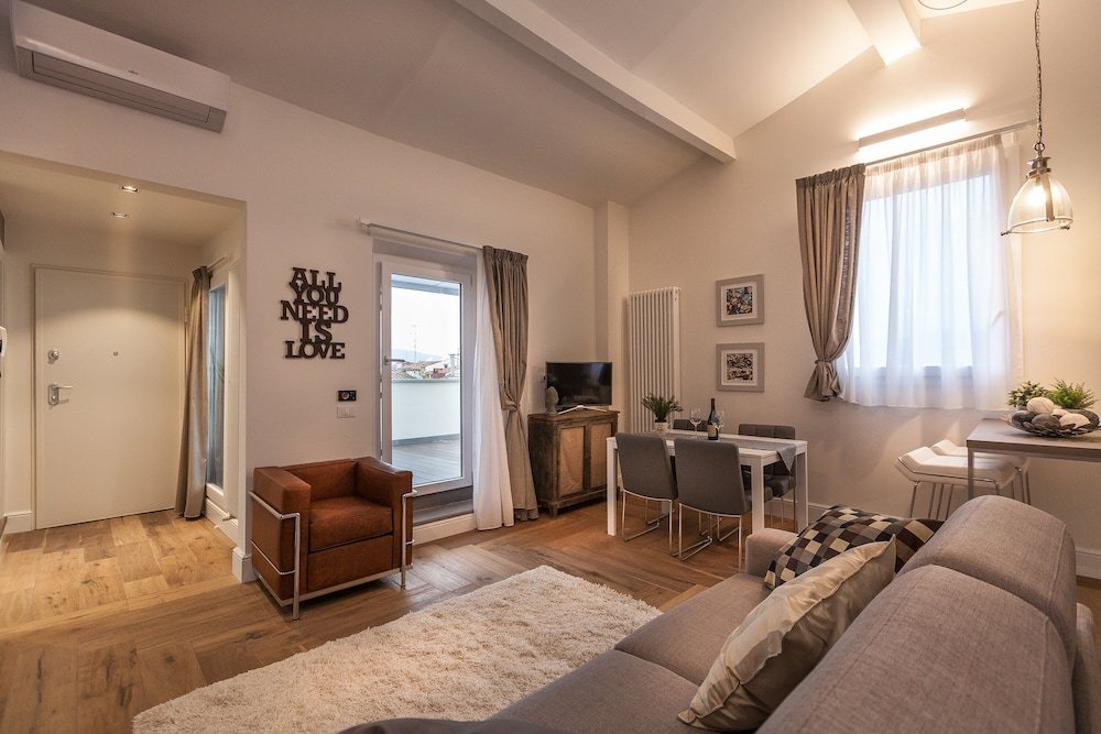 Фото Mamo Florence - Badesse Apartment