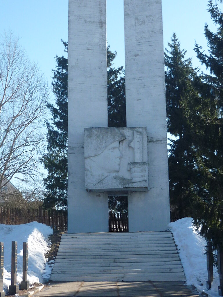 Памятник, мемориал Обелиск Победы, Старица, фото