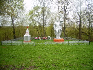 Братская могила (Брянская область, Брасовский район, село Веребск), памятник, мемориал в Брянской области
