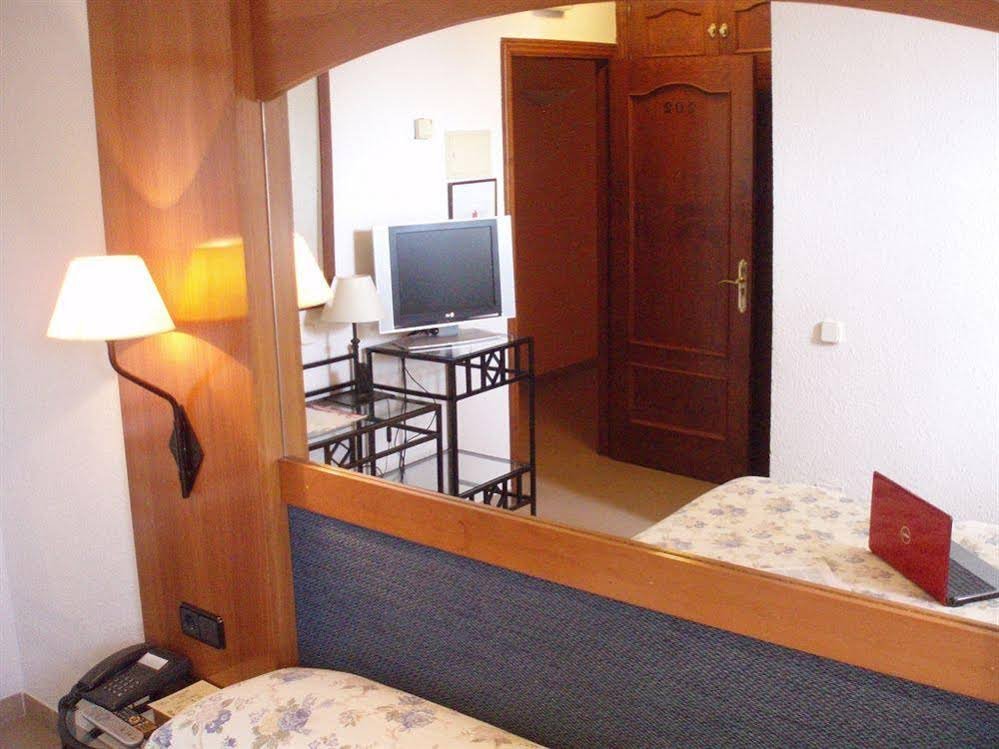 Фото Miguel de Cervantes