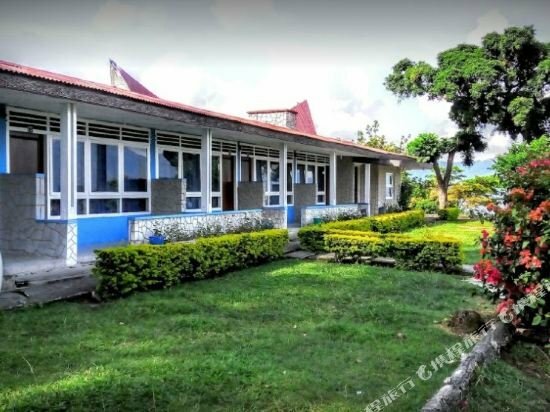 Hotel Tuk Tuk View Inn, North Sumatra, photo