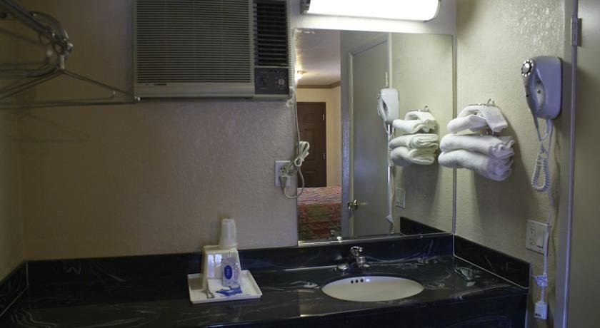 Фото Best Budget Inn