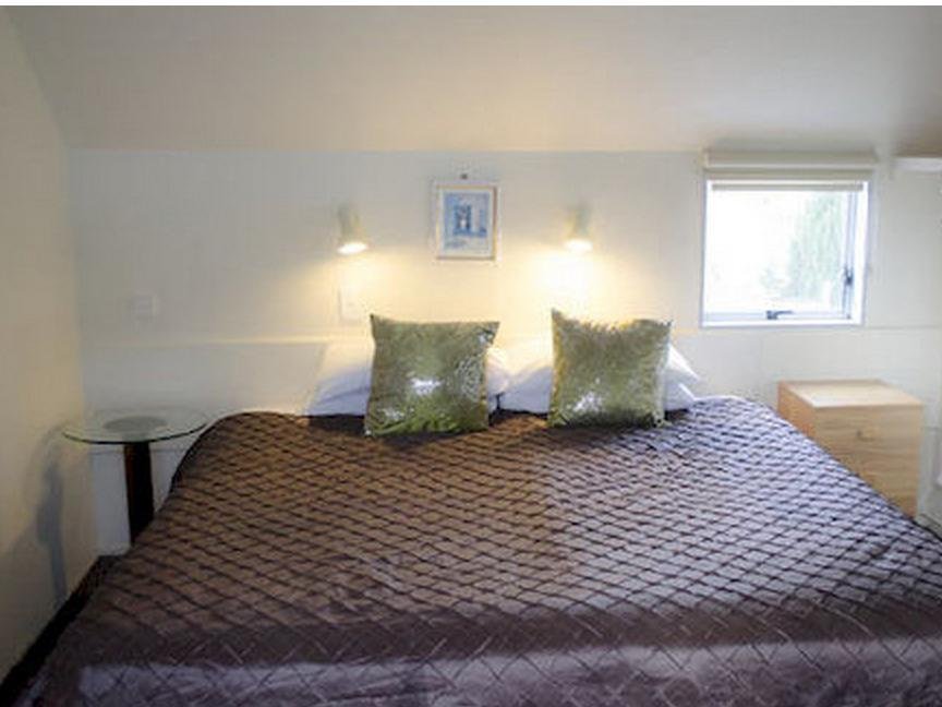 Фото 747 Motel Wellington