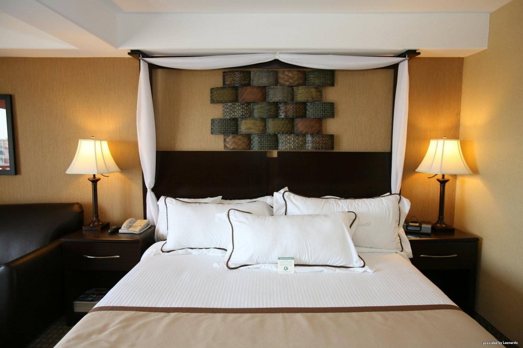 Фото Sonder Solarena