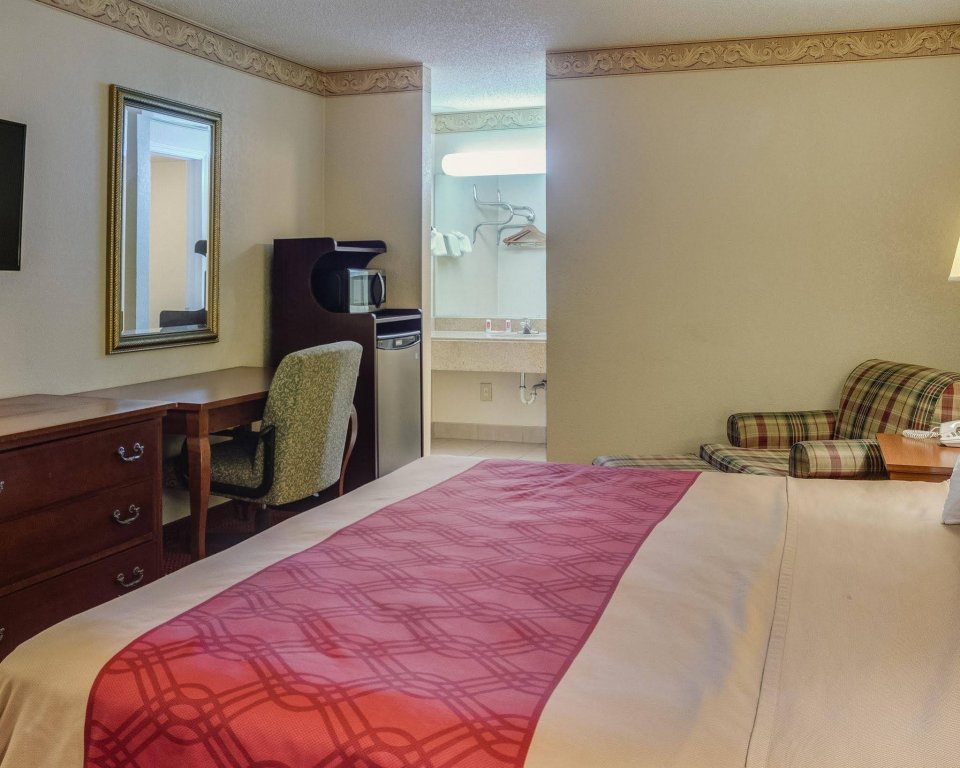 Фото Econo Lodge Little Creek