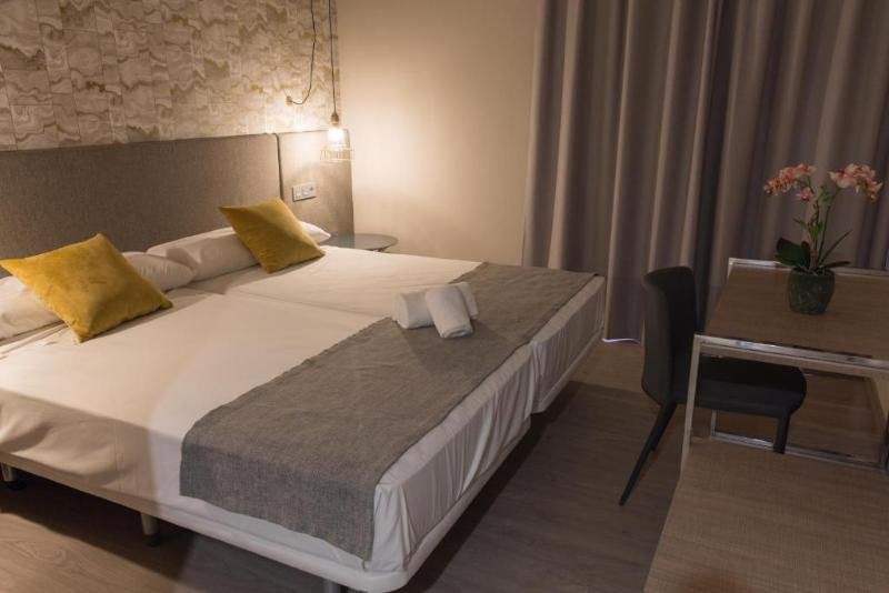 Фото Ona Marbella Inn