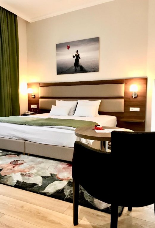 Фото Hotel Opera