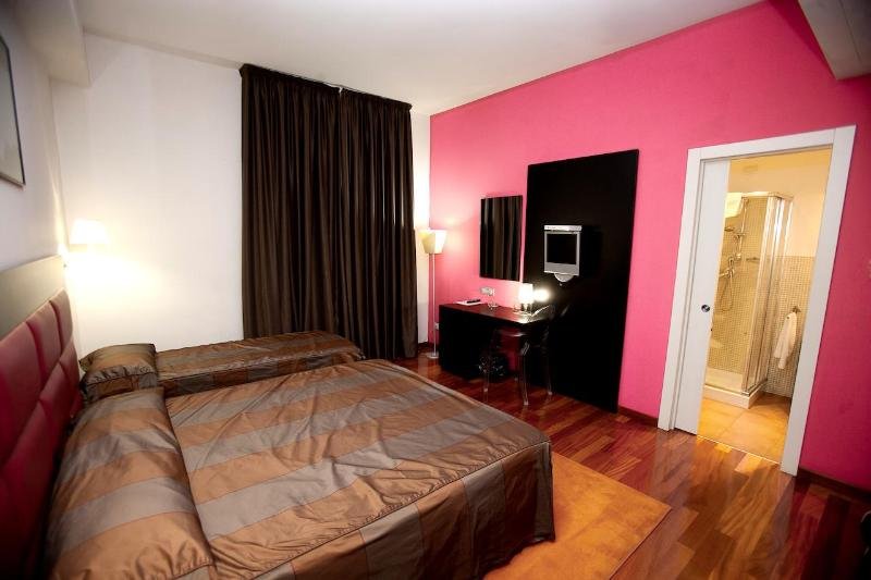 Фото La Chicca Palace Hotel