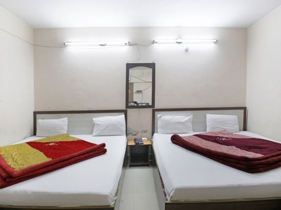 Фото Hotel Sita Niwas