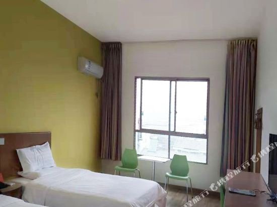 Фото 7 Days Inn Hengyang Jiefang West Road Nanhua University Branch