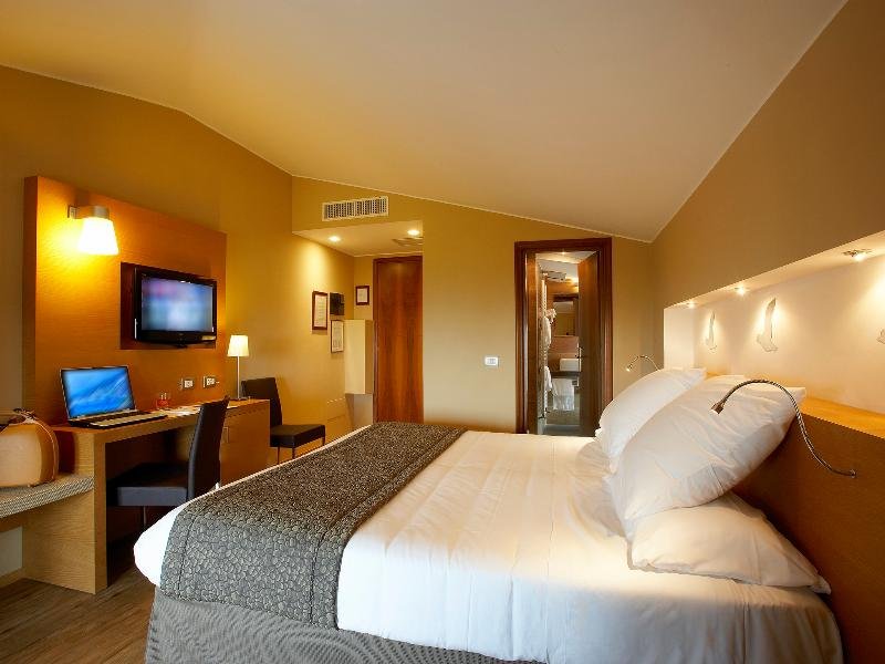 Фото Hotel Porta Nuova