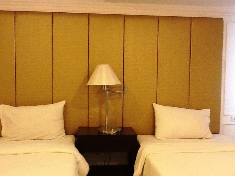 Фото Phi Phi Arboreal Resort