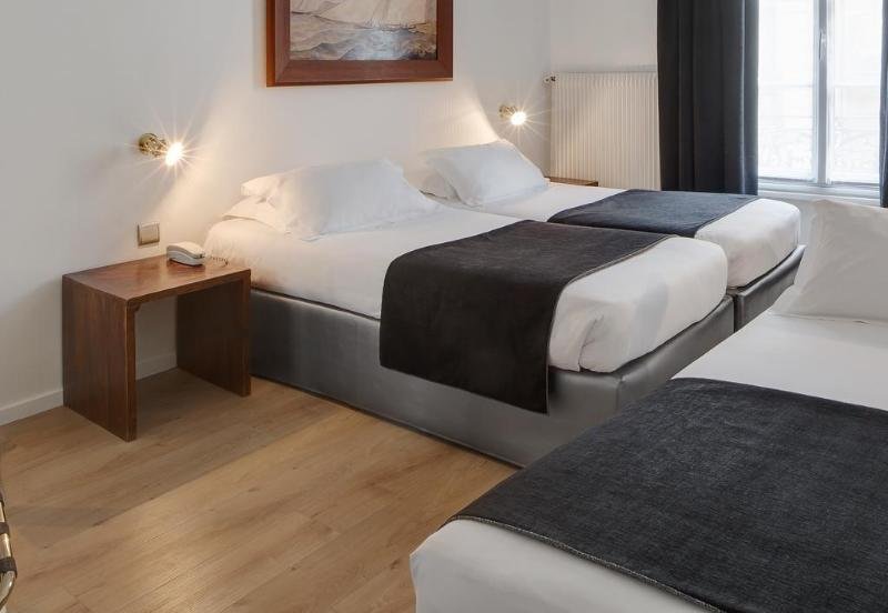 Фото Monsieur Helder