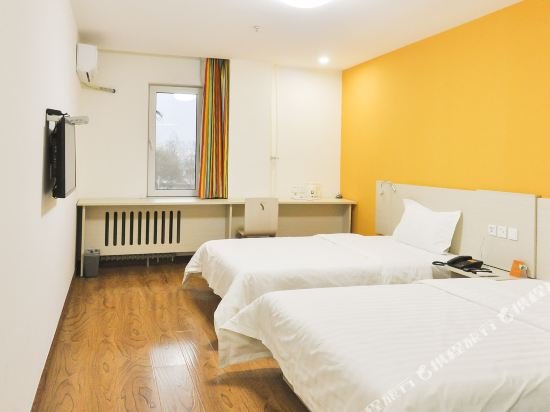 Фото 7 Days Inn Chifeng Passenger Terminal Branch