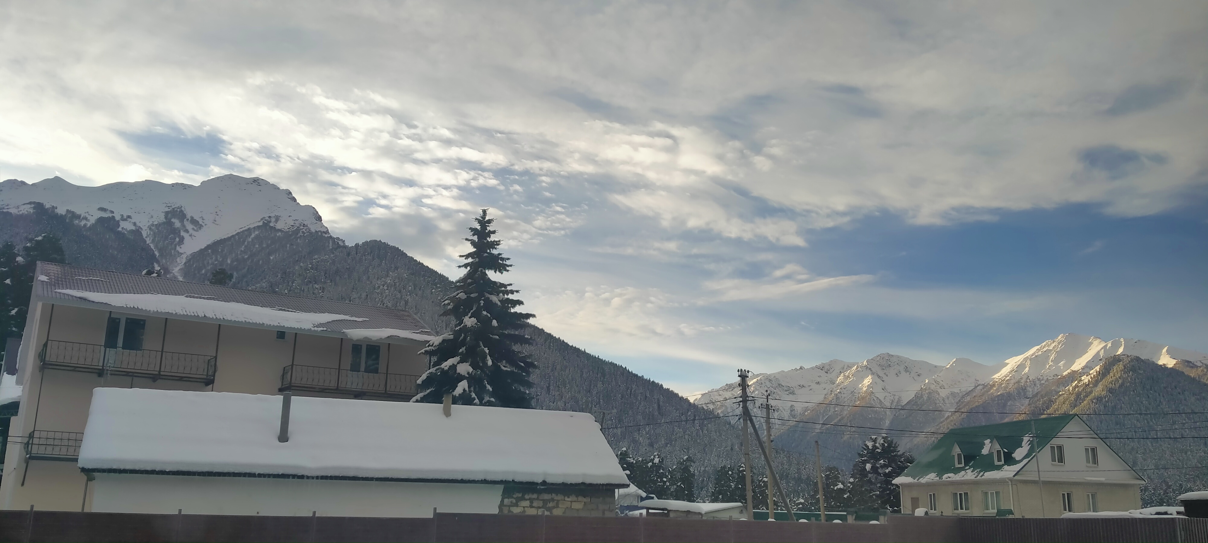 Фото Шале Леона