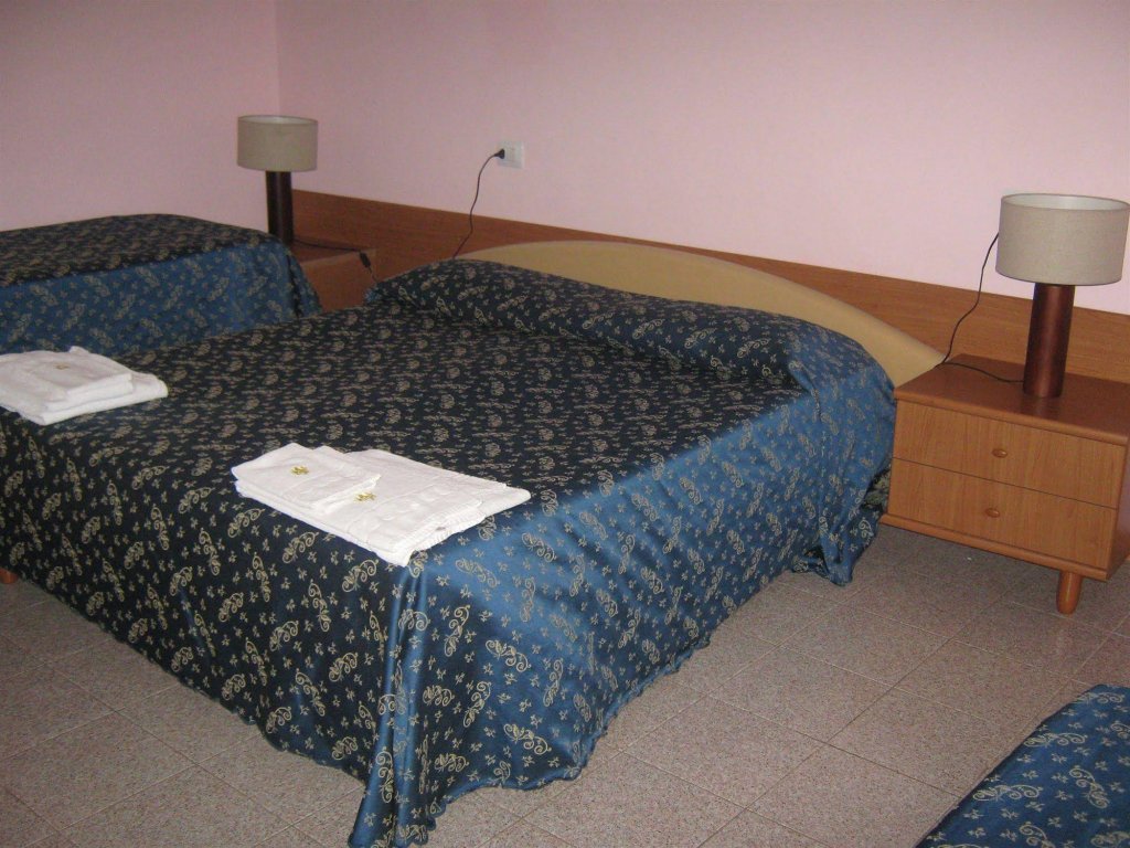 Фото Hotel Ferraro