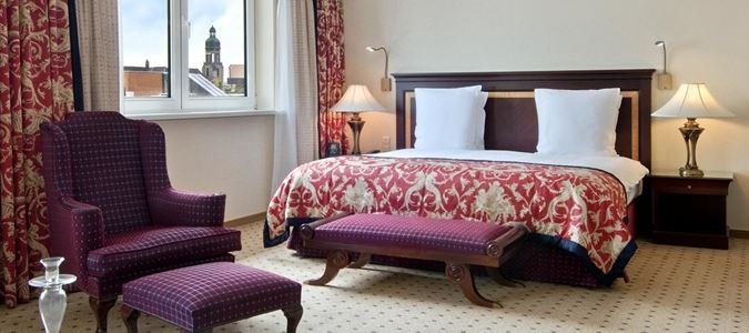 Фото Hilton Antwerp Old Town