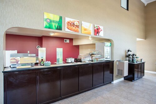 Гостиница Quality Inn Southaven - Memphis South