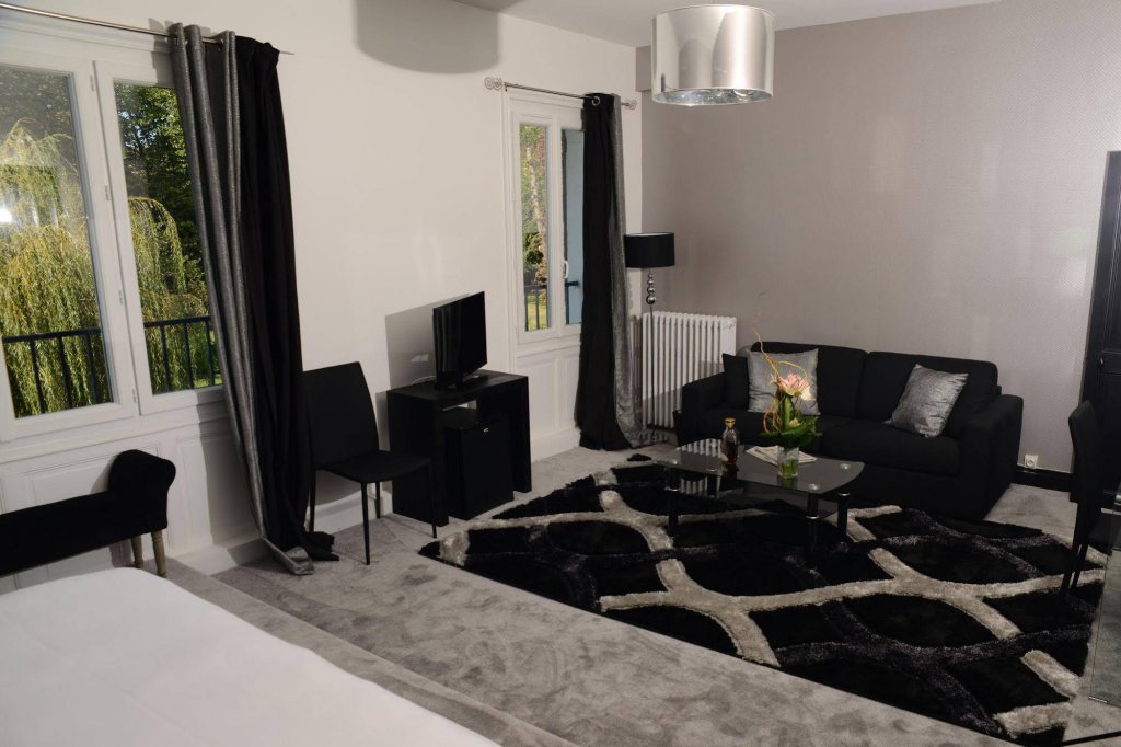 Фото 43223975157