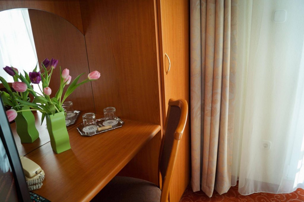 Фото Korona Hotel Panzio