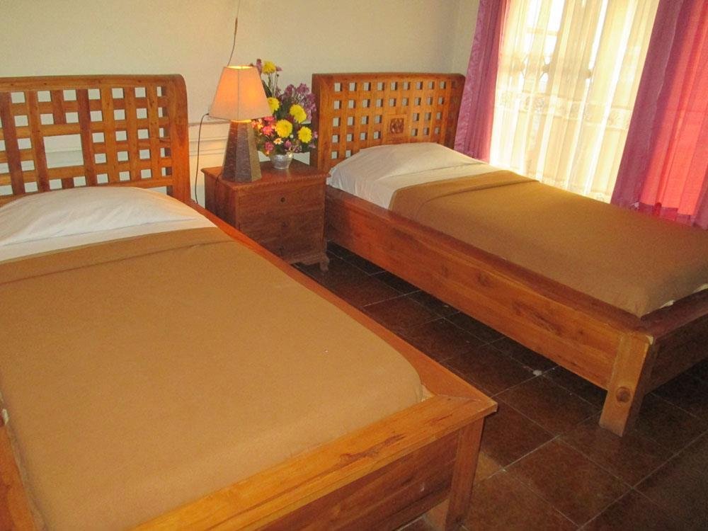 Фото Hotel Ayu Beach Inn