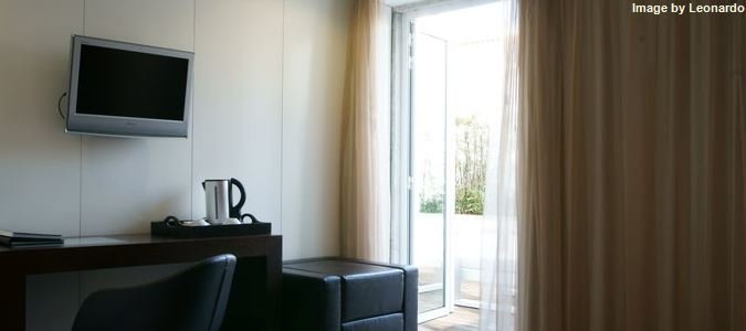 Фото Hotel Jerónimos 8