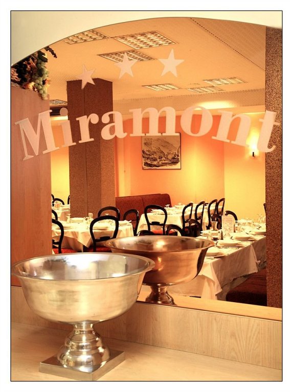 Фото Hotel Miramont