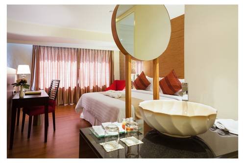 Фото Grand Lord Hotel