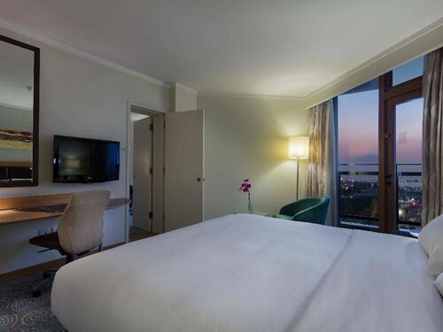 Гостиница Mersin HiltonSA в Мерсине