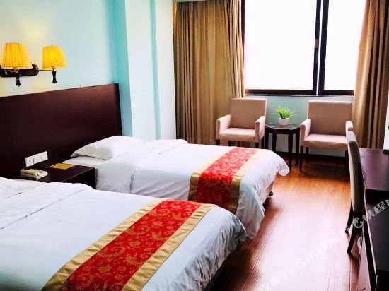 Фото Xinghua Hotel