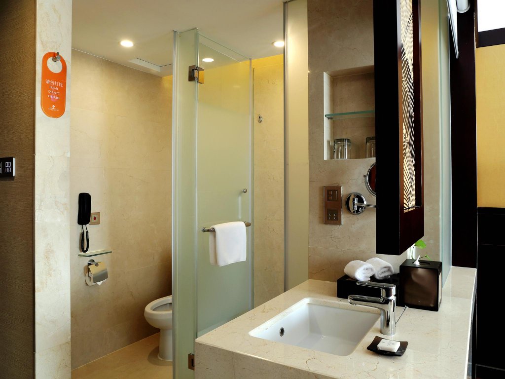 Фото Baohua Harbour View Hotel