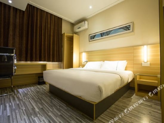 Фото City Comfort Inn Wuhan Tangjiadun