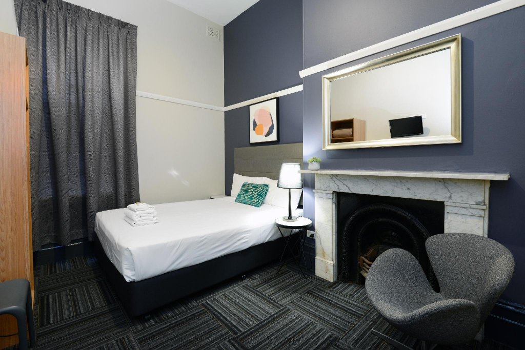 Фото отеля 2