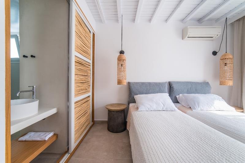 Фото Vienoula's Garden