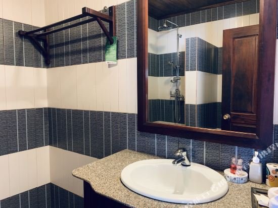 Фото Maison Vongprachan Hotel