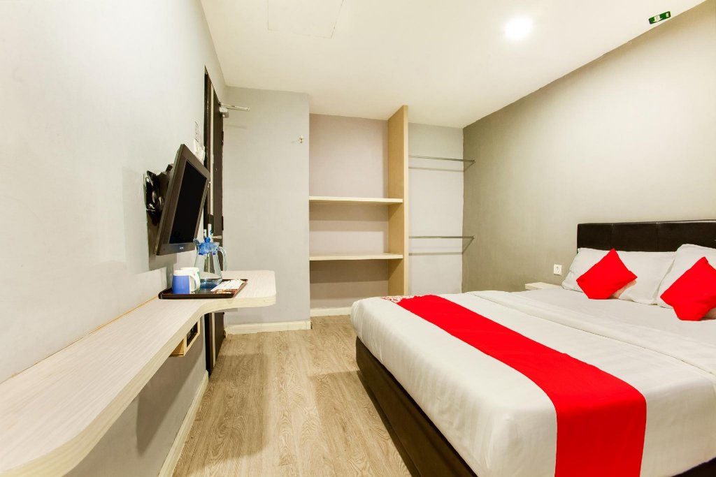 Фото Oyo 601 i Stay Hotel