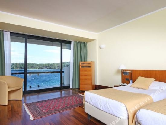 Фото Salo Du Parc